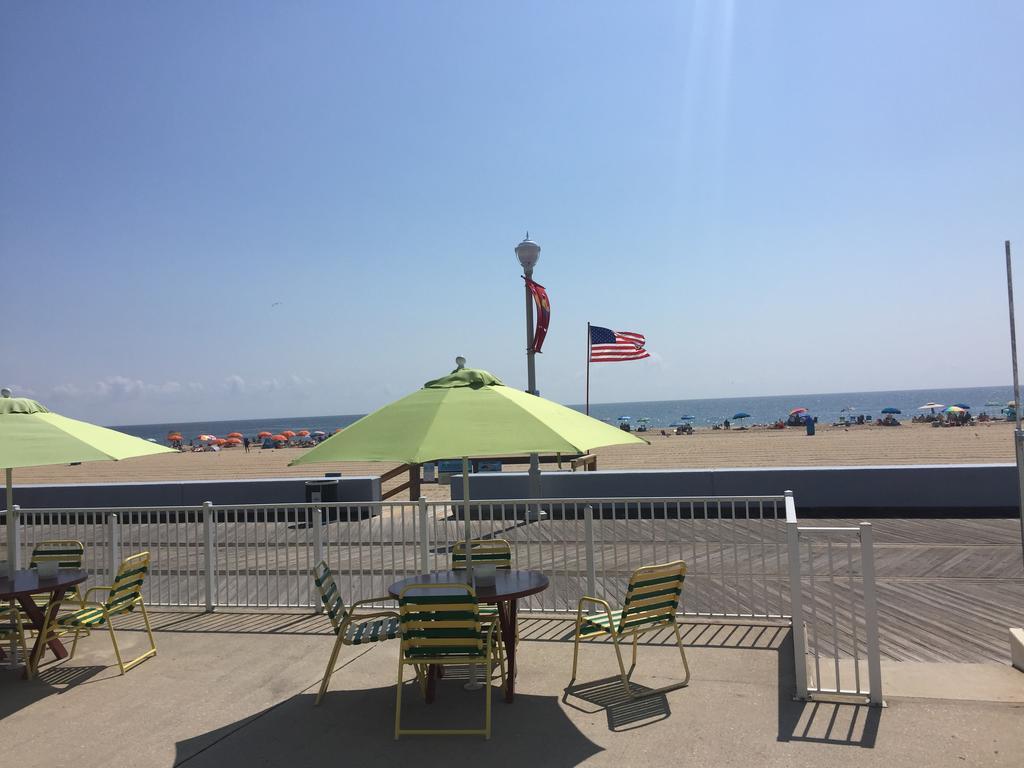 Fish Tales Boardwalk Inn & Ocean Mecca Motel Ocean City Eksteriør bilde